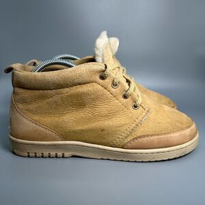 UGG Chukka Pure New Wool Pile Boots Womens 8 Brown Tan Suede Lined Ankle Shoes